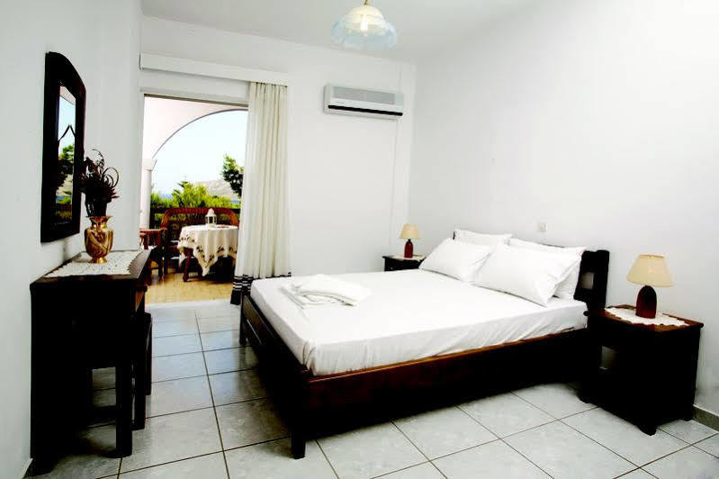 Akra Morea Hotel & Residences Monemvasia Exterior photo